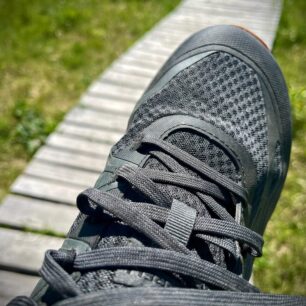 Mesh materiál svršku bot Boty Merrell Trail Glove 8.