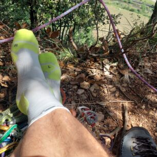 Pohoda v ponožkách CEP HIKING LIGHT CUSHION COMPRESSION SOCKS MID CUT v italském Arcu