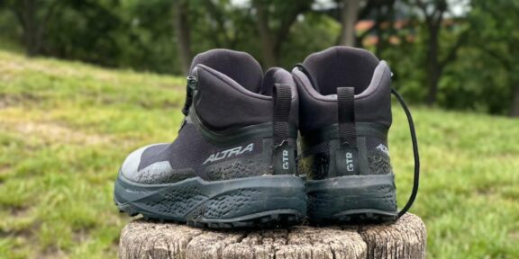 VYHRAJ SUPERPOHODLNÉ LEHKÉ TREKOVKY ALTRA TIMP 6 MID GTX!