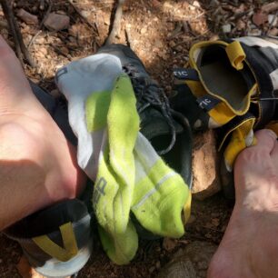 Výměna ponožek CEP HIKING LIGHT CUSHION COMPRESSION SOCKS MID CUT za lezečky