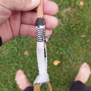 PETZL ADJUST - vychytané spojovací oko s úvazkem