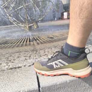 Model QUECHUA MH500 LIGHT FASTER je vhodný i do města, ale jeho revír je příroda