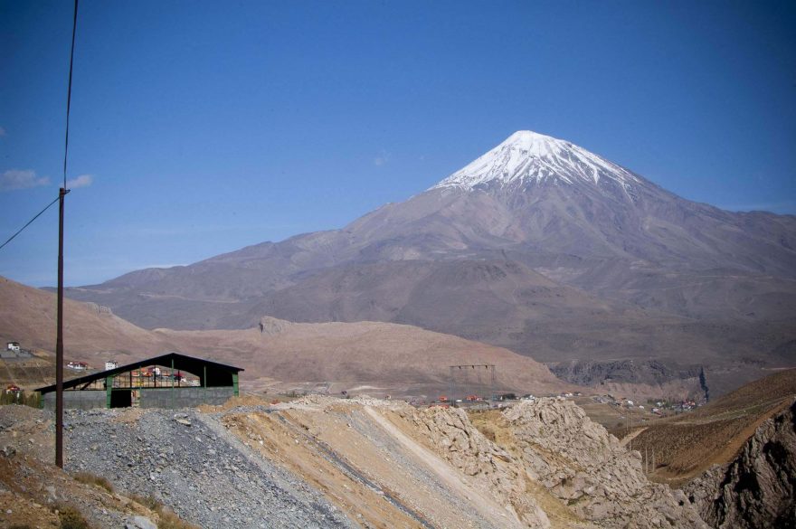 Nejvyšší hora Íránu Damavand,