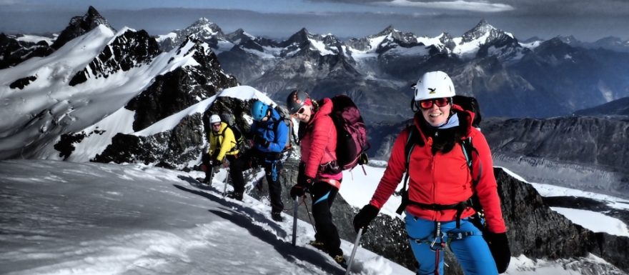 Výstup na Castor (4226 m) ze švýcarského Zermattu přes Rif. Lambronecca 