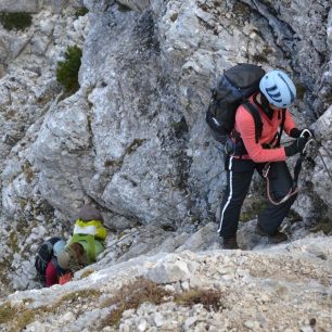 Jedna ze zajištěných pasáží na cestě Tominšek pot. Výstup na nejvyšší vrchol Slovinska a Julských Alp - Triglav (2864 m)