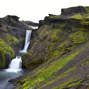 Vodopády na řece Skoga, Laugavegur, Island.