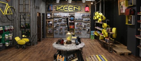 Nová prodejna obuvi KEEN v OC Atrium Flora