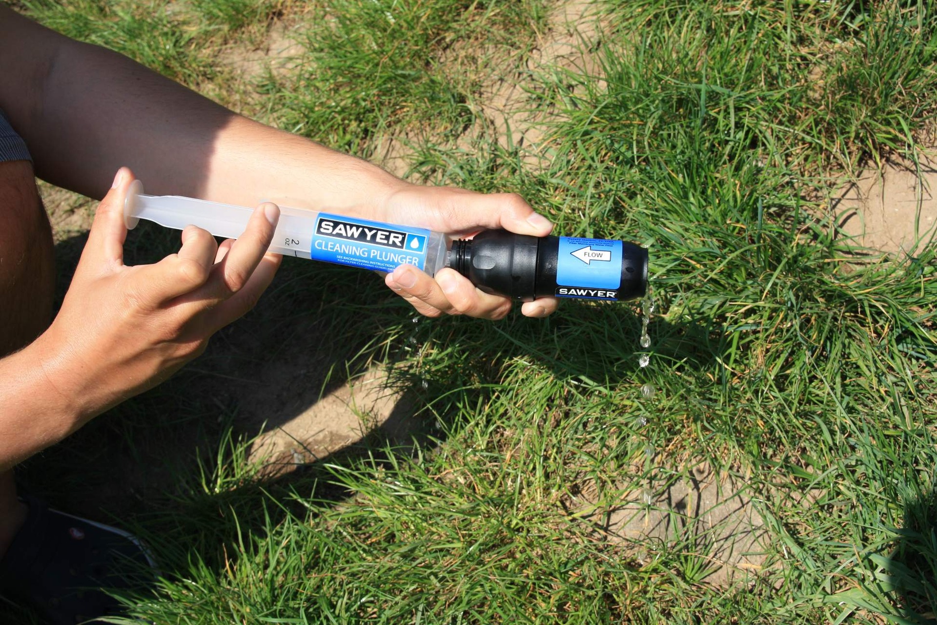 Filtr je nutné pravidelně čistit injekční stříkačkou