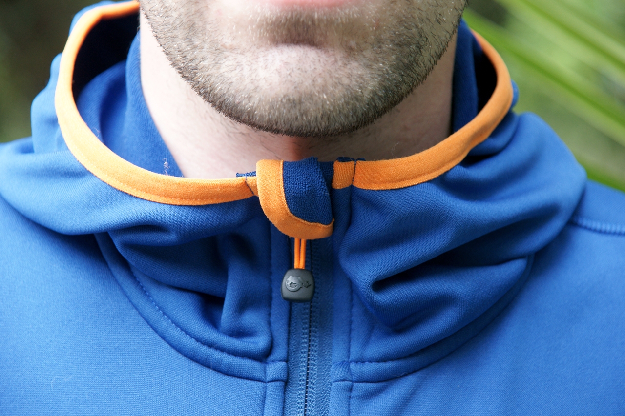 Krytí jezdce zipu Krytí jezdce zipu