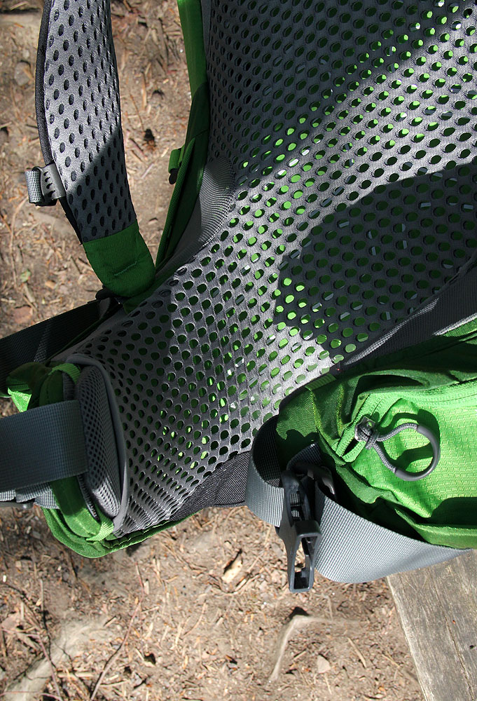 ...a na bederáku, takže je celý systém odvětrávání propojen v jeden celek