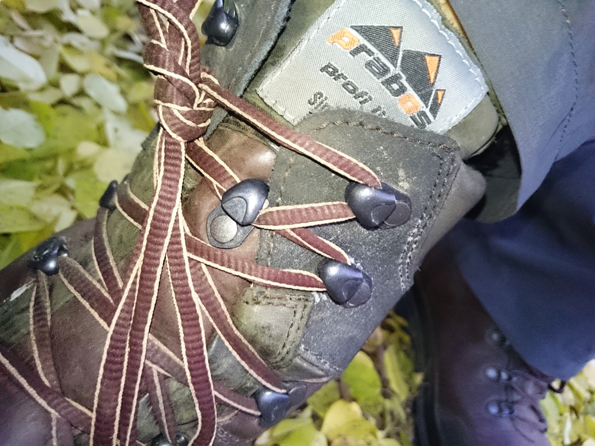 Šněrování - detail