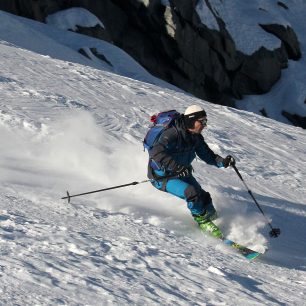 Hole Fizan Aria 2 v akci