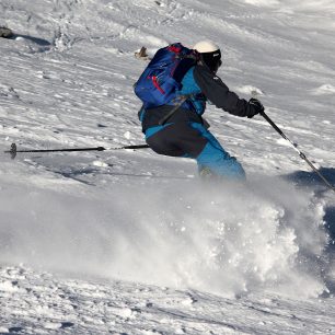 Hole Fizan Aria 2 v akci