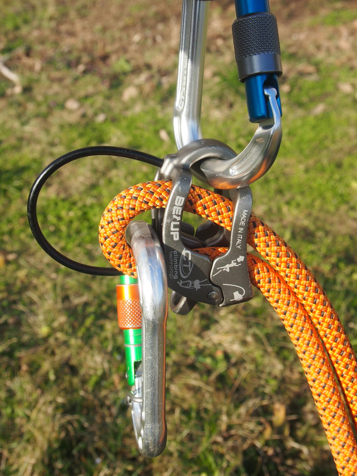 V módu při jištění ze štandu