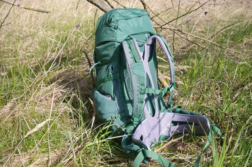 Zádový systém batohu Lowe Alpine AirZone Trek+ 45:55.