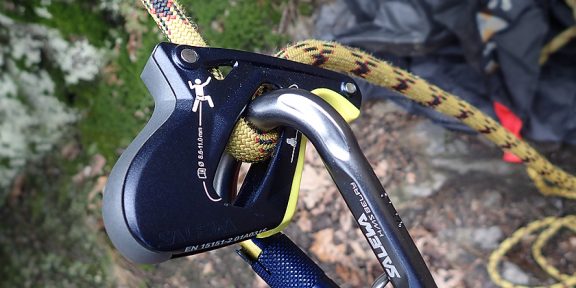 GO ER GO! &#8211; recenze SALEWA ERGO BELAY SYSTEM