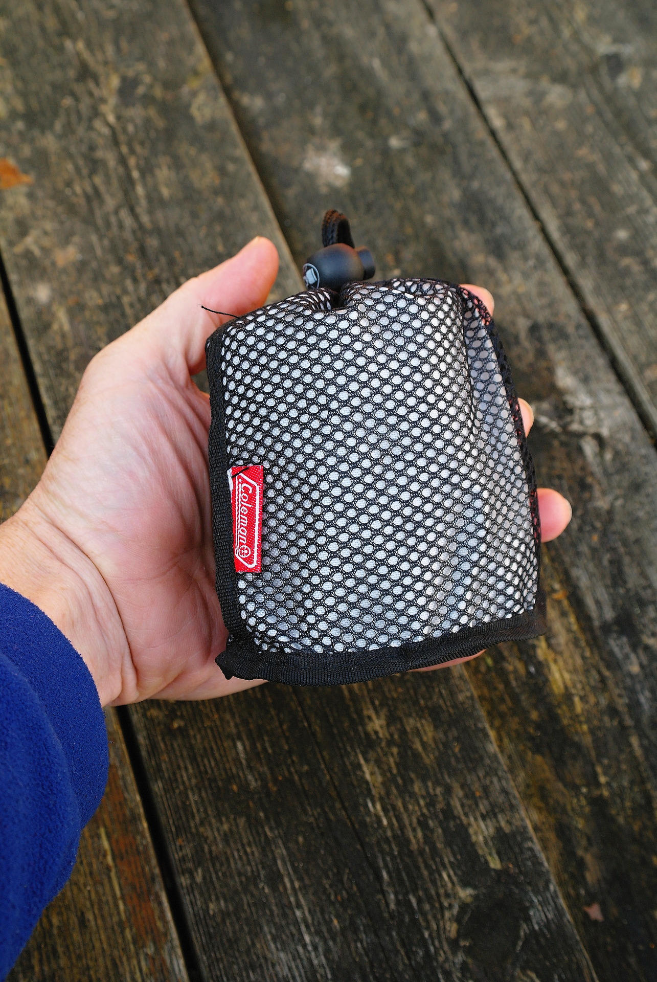 Vařič Coleman FYRESTORM v transportním obalu.