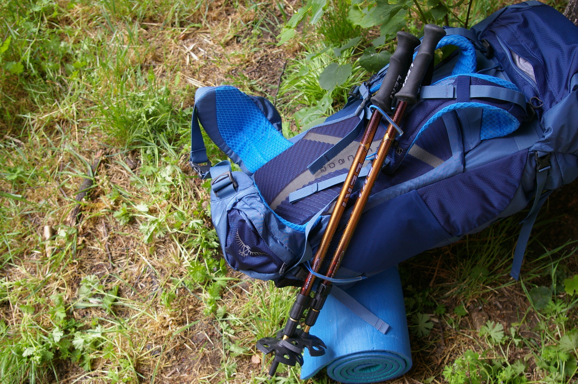 Hůlky v obou úchytech.