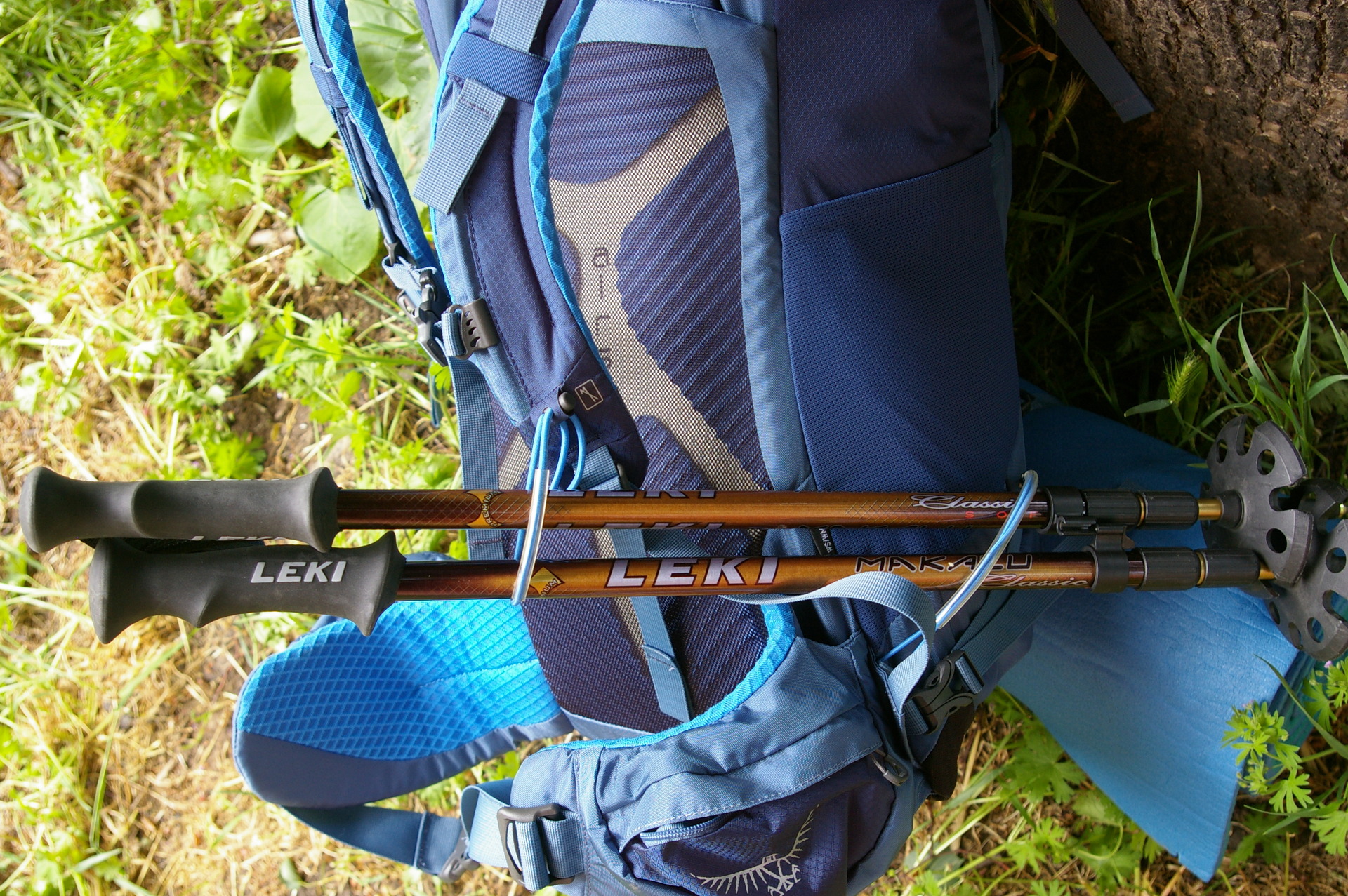 Hůlky v obou úchytech.