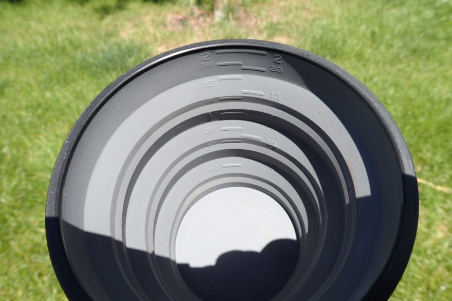 Ukazatel objemu u hrnečku v jednotkách cups.