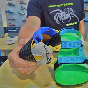 Minimalistické sandály z dílny české značky Saltic.