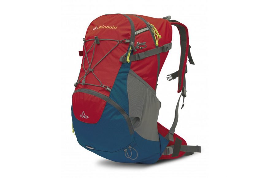 Turistický batoh PINGUIN menšího objemu pro jednodenní výlety.