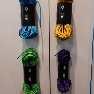 BLACK DIAMOND a jeho minimalistické balení lan.