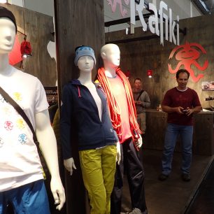 RAFIKI drží lezeckou lajnu. Vše pro lezce.