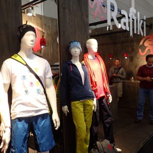 RAFIKI drží lezeckou lajnu. Vše pro lezce.