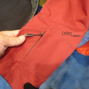 TILAK Odin je vyroben z materiálu Ventile.