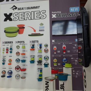 SEATOSUMMIT kompletní přehled nádobí X series, které se dá snadno složit a zabere v batohu minimum místa.