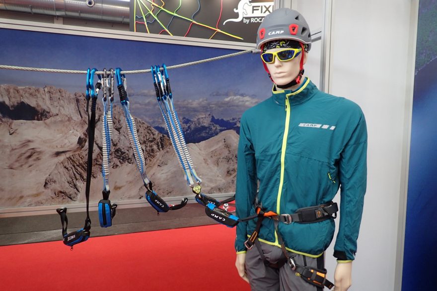 CAMP a nové tlumiče pádu, které splňují novou normu.