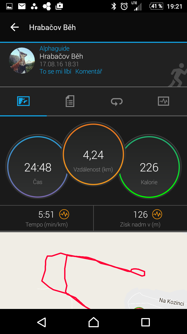 GARMIN Connect Základní informace na jedné obrazovce z jednoho sportovního výkonu.