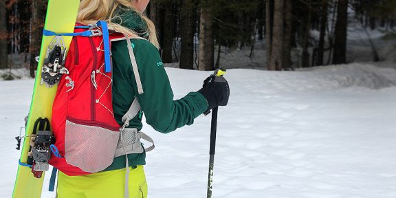 Minimalistický koncept &#8211; recenze skialpového batohu Vaude Updraft 28 LW