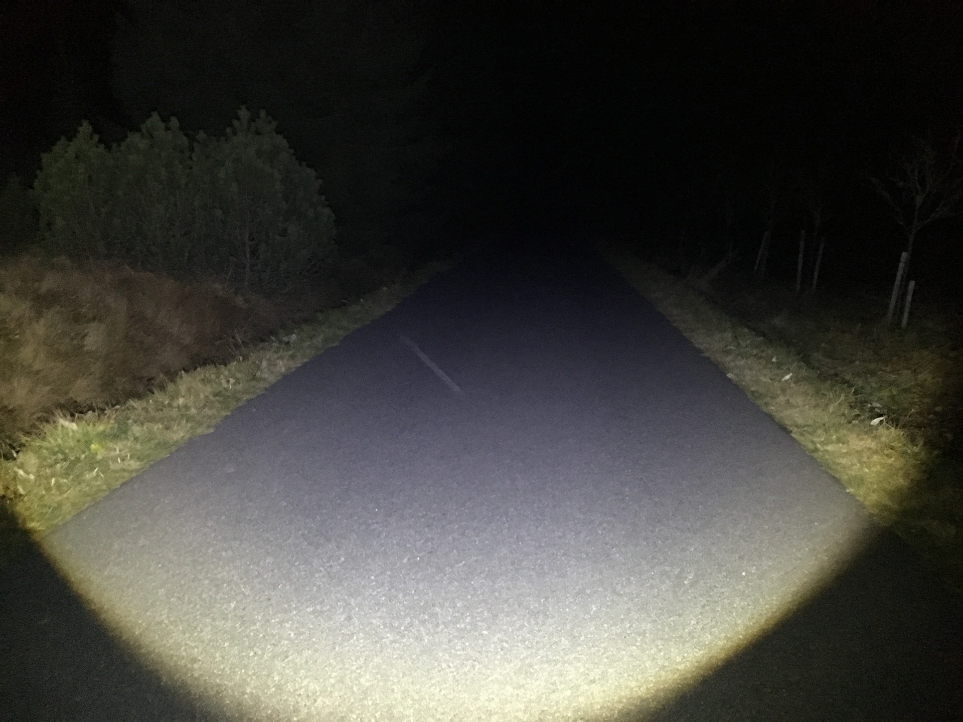 Nejširší kužel světla. Nejširší kužel světla.