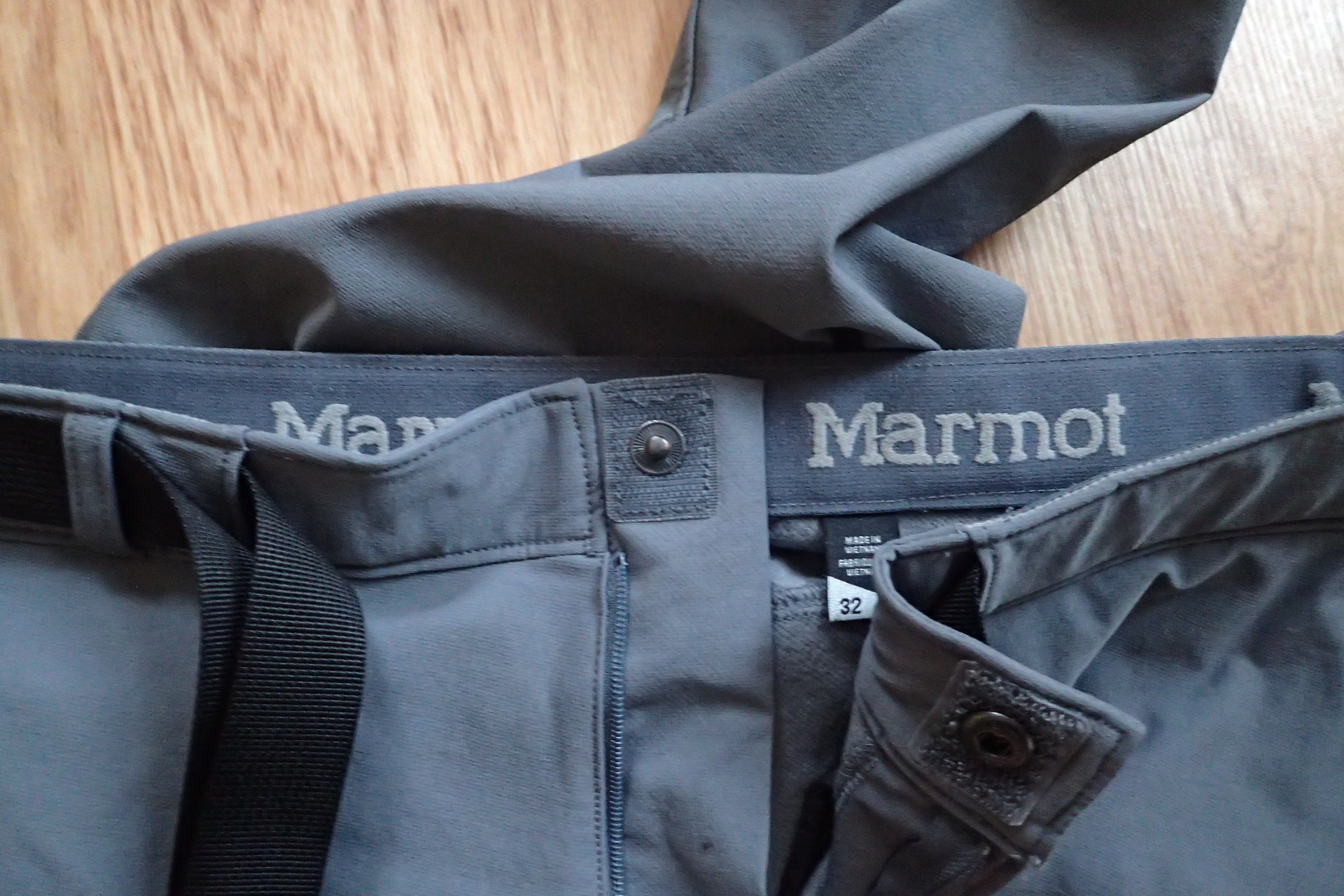 Zapínání kalhot Marmot TOUR PANT.