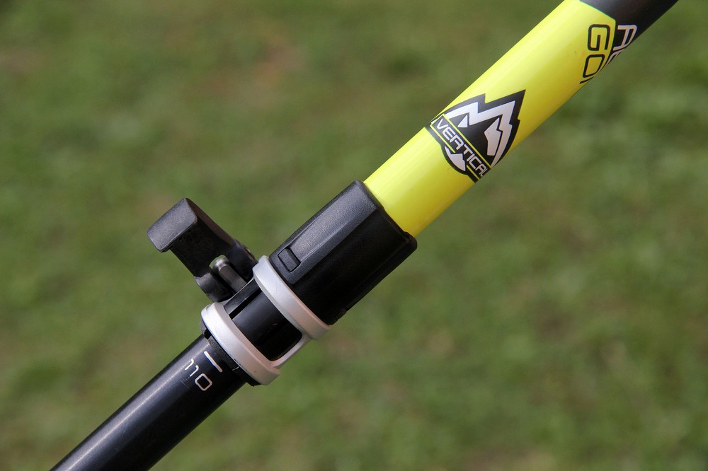 Otevřený zámek dvoudílných holí Leki