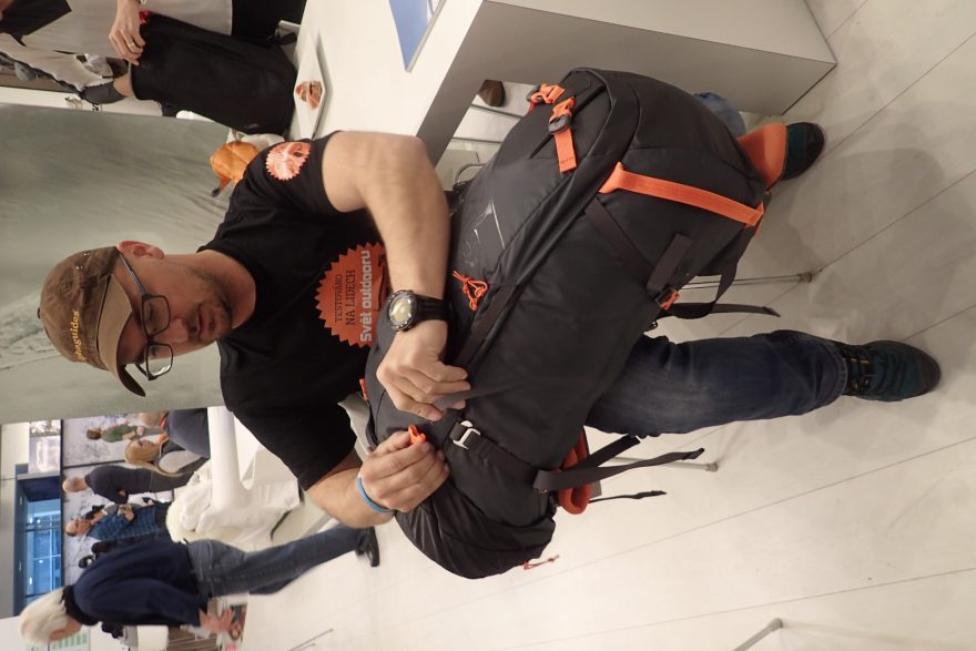 Bergans Zkoušíme a prohlížíme si nový batoh HELIUM 55 PRO.