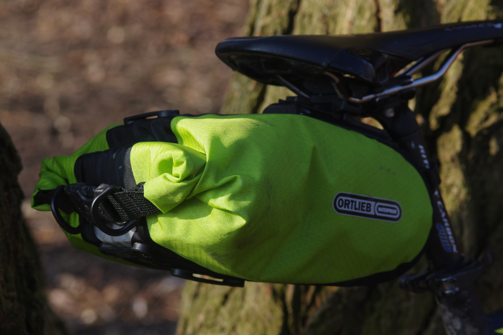 Svrchní komprese hlavní komory Osprey Levity 45