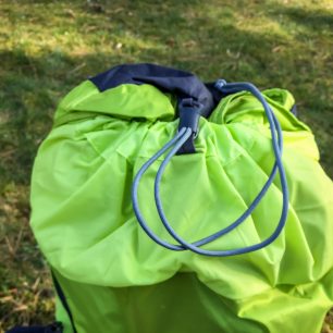 Uzavírání vnitřního vaku.