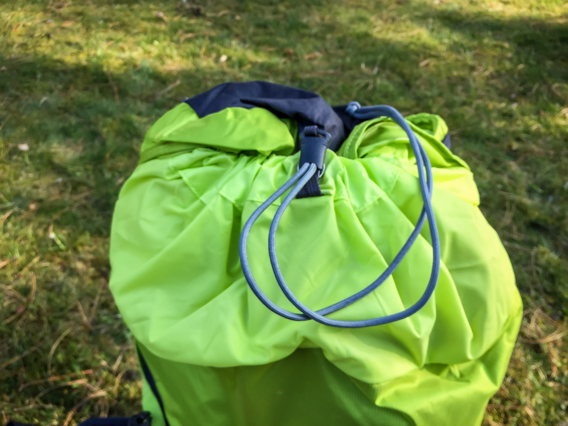 Uzavírání vnitřního vaku. Uzavírání vnitřního vaku.