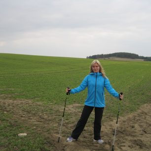 Dámská softshellová bunda HANNAH Ellery během testování - Nord walking.