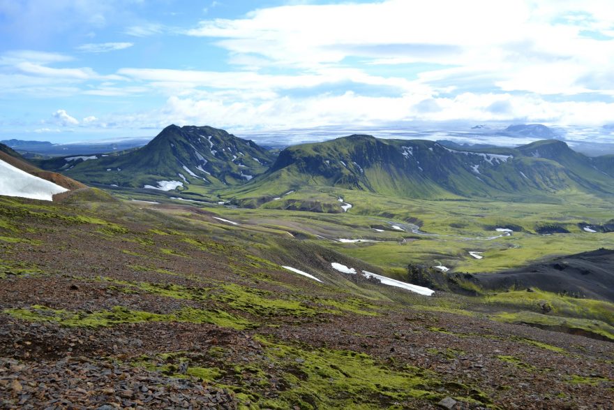 Trek skrz islandské Duhové hory.