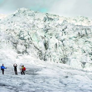 Trekování na rozpukaném ledovci Pasterze, Rakousko, foto K. Dapra