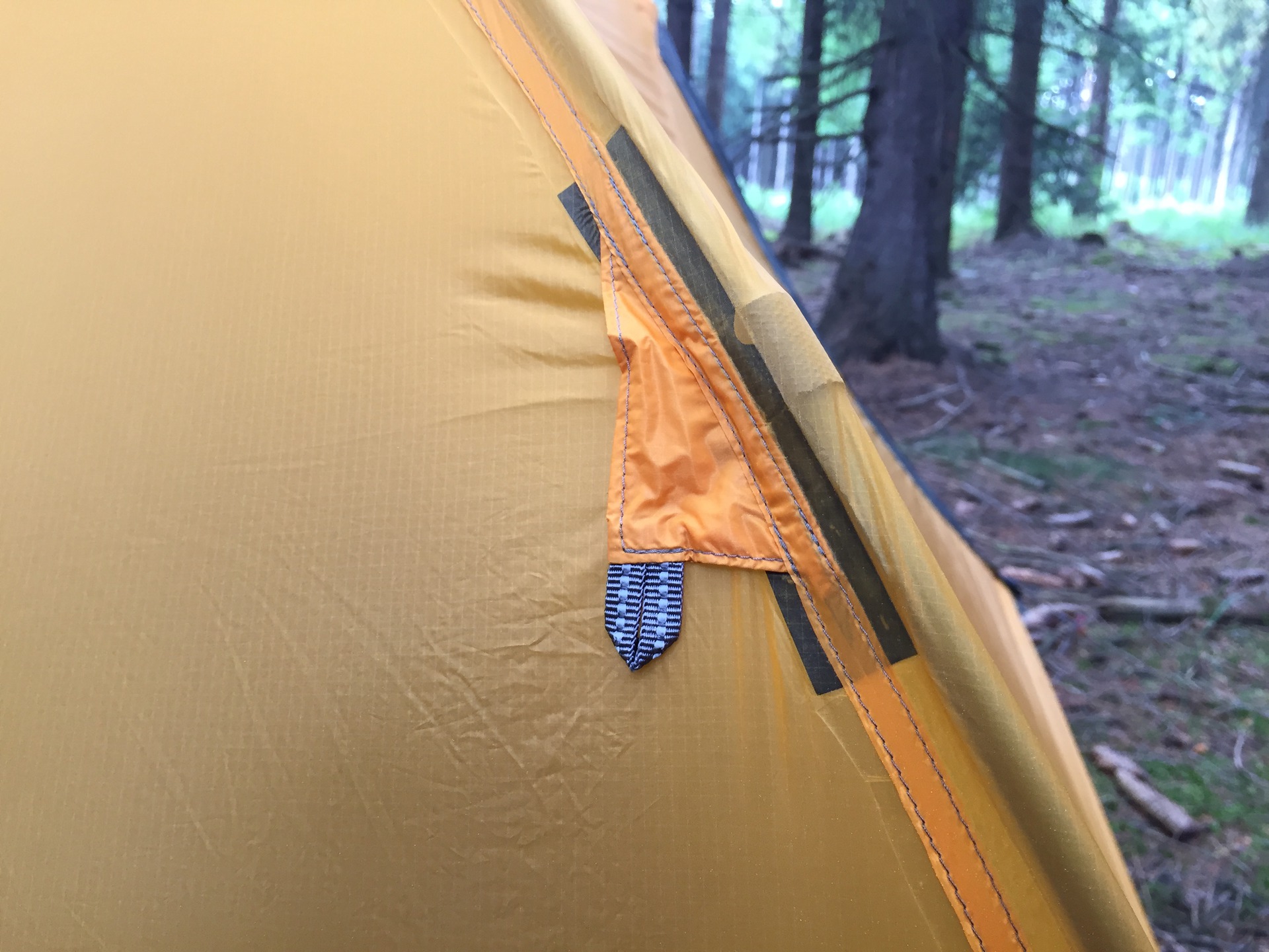 Dosušení Polarmondu v typické chatě na Sibiři