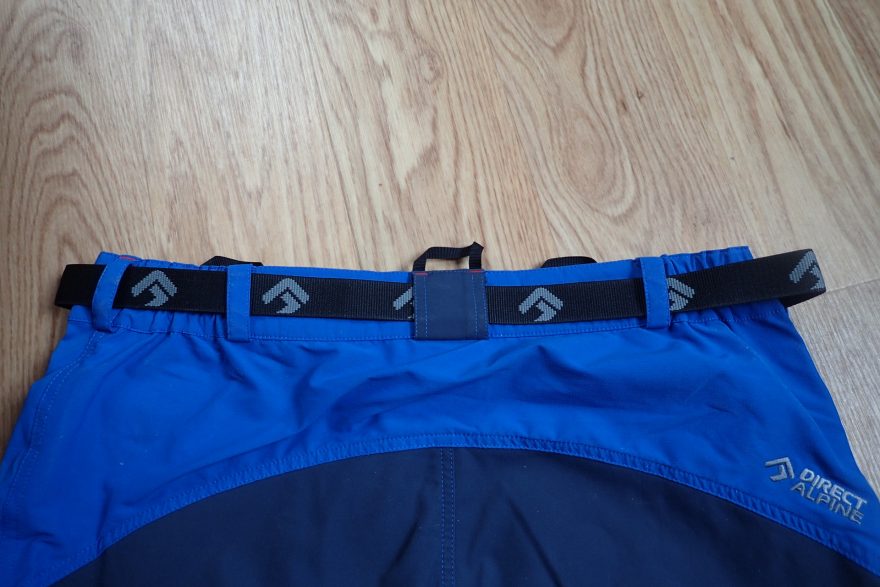 Pas a poutka v pase u kalhot Direct Alpine Mountainer Tech.