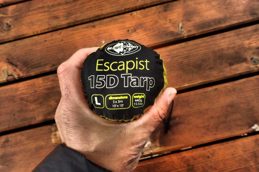 Na obalu plachty Sea to Summit Escapist 15D Tarp naleznete i technické údaje.