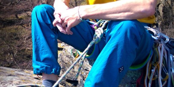 Recenze: Lezecké kalhoty Rafiki Result