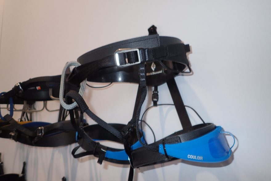 BLACK DIAMOND Nové sedáky.