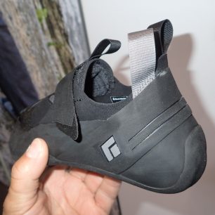 BLACK DIAMOND Představil úplně nové ucelenou řadu lezeček.